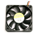 Ventilateur pour Boîtiers PC 4 cm - 5400 tours / min - Akasa