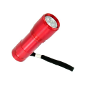 Lampe de poche rouge portée jusqu'à 30 m - 9 LED ultra lumineuses