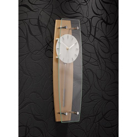 Horloge murale fond en bois avec verrière