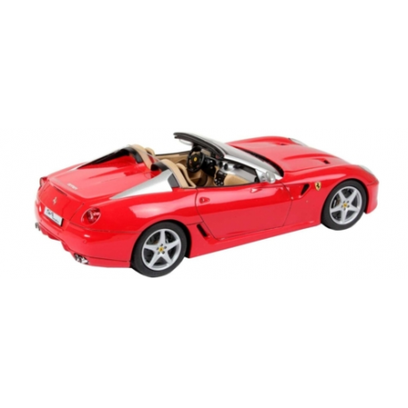 Maquette ferrarri sa aperta (599 gto décapotable) 1:24 revell 128 pièces