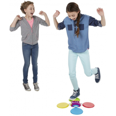 Jeu de danse pour fille et garçon twister moves hip-hop